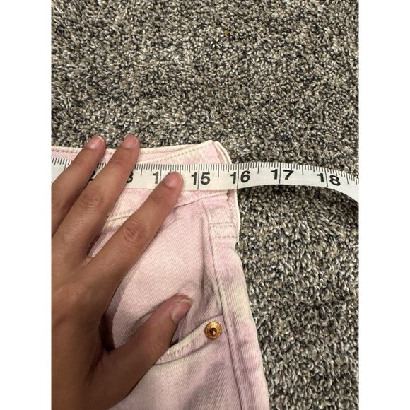 Levis Women’s 501 Pink Denim Jeans Straight Size 30x30 EUC - Picture 4 of 6